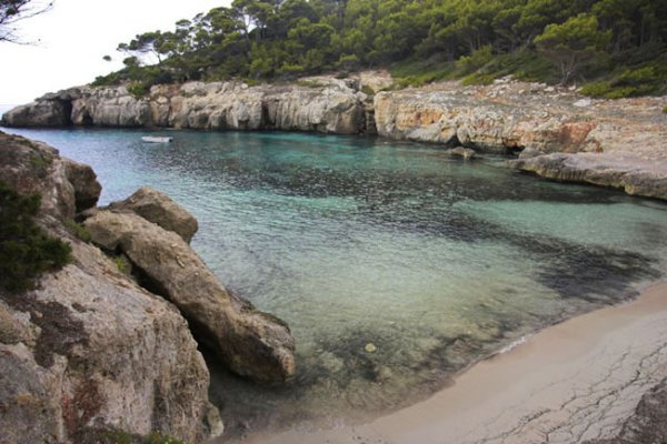 Cala en Fustam